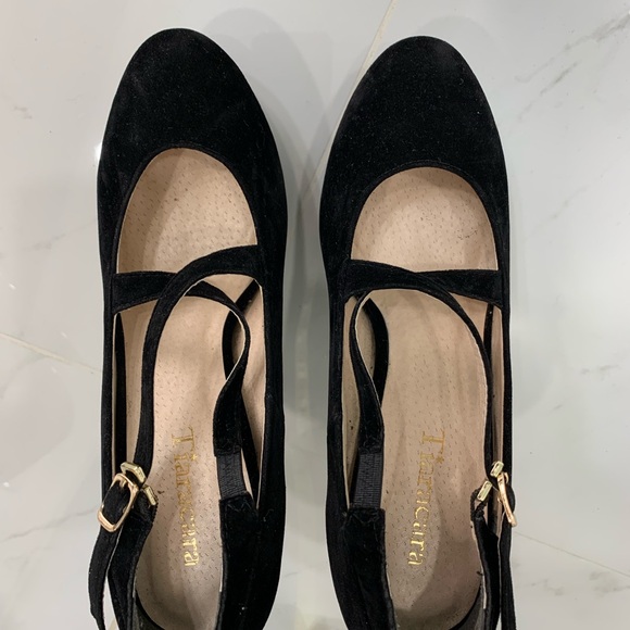 Black suede platform heels - Picture 2 of 5